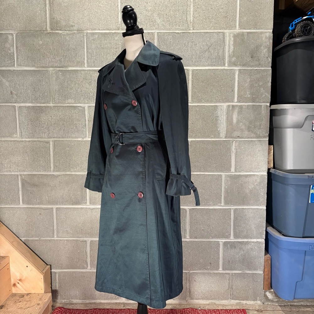 Oliver B trench coat. - Picture 5 of 13